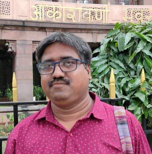 পঙ্কজ চক্রবর্তীর কবিতাগুচ্ছ পঙ্কজ চক্রবর্তীর কবিতাগুচ্ছ