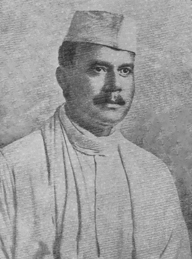 বঁধুয়া নিদ নাহি আঁখিপাতে <br /> ঊর্ণনাভ তন্তু ঘোষ বঁধুয়া নিদ নাহি আঁখিপাতে <br /> ঊর্ণনাভ তন্তু ঘোষ