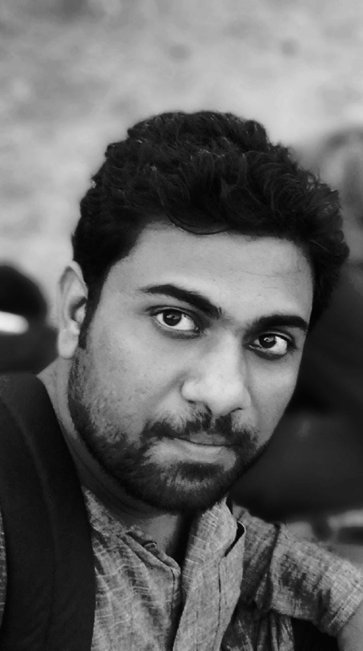 শুভম চক্রবর্তীর কবিতা