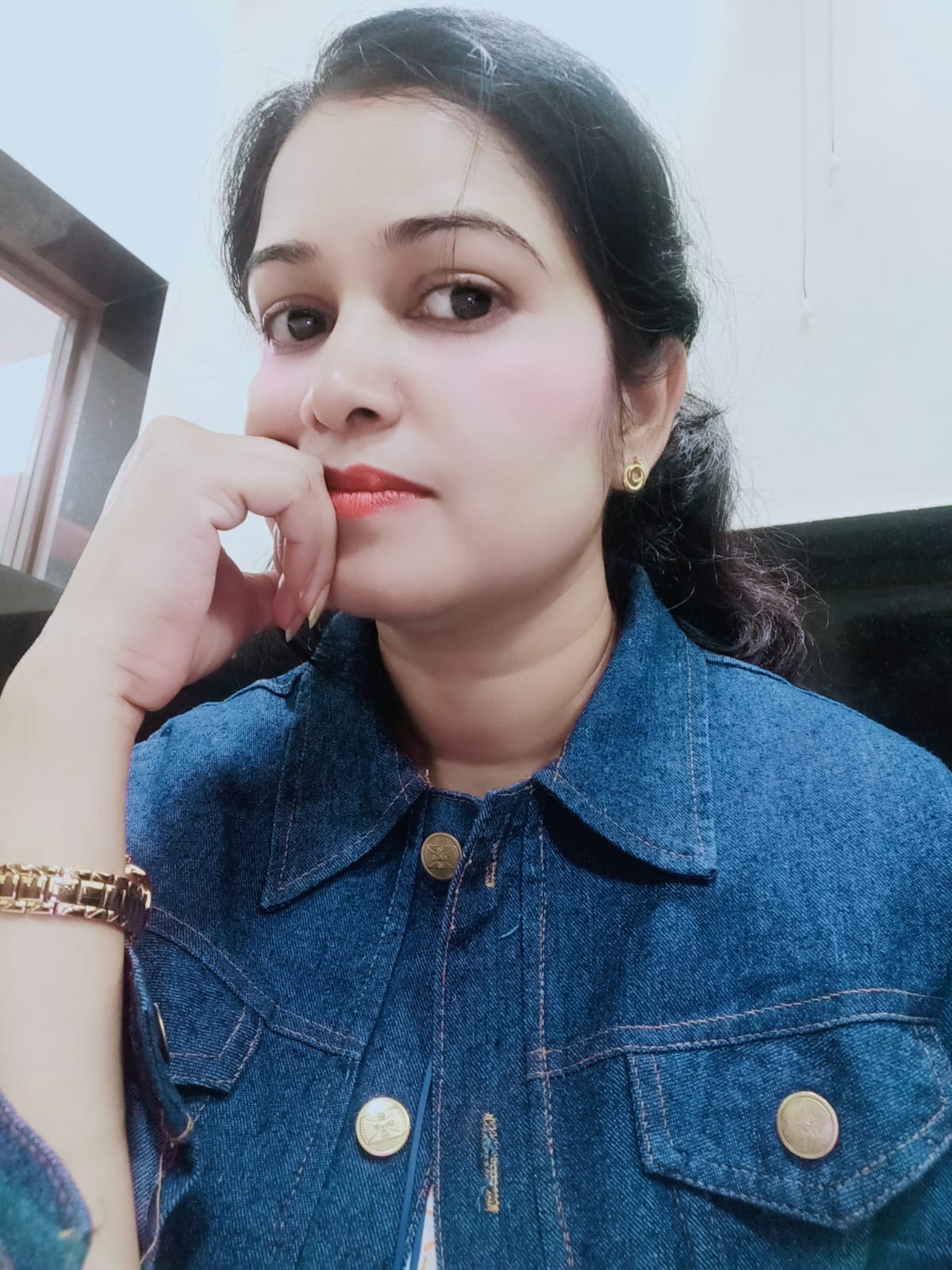 আমি শুধু লিখতে চেয়েছিলাম  <br /> বেবী সাউ