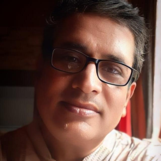 নীলোৎপল গুপ্ত -এর কবিতাগুচ্ছ নীলোৎপল গুপ্ত -এর কবিতাগুচ্ছ