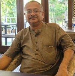 হ্যাঁ, প্রিয়তম  অরুণাভ সরকার