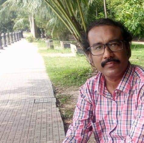 শ্যামল ভট্টাচার্য-র গল্প