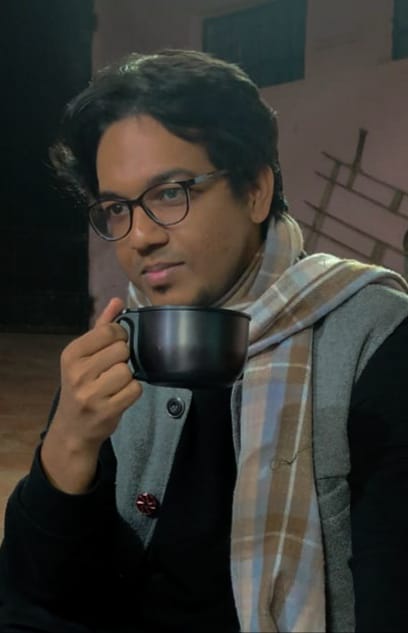 সৌমাল্য মুখোপাধ্যায়-এর গল্প সৌমাল্য মুখোপাধ্যায়-এর গল্প