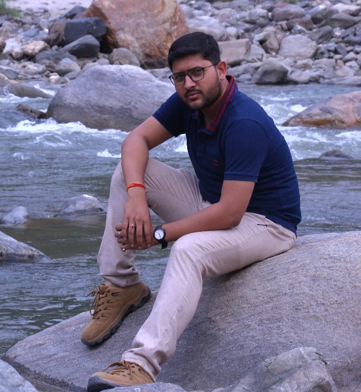 দেবার্ঘ্য সাহা-র কবিতাগুচ্ছ