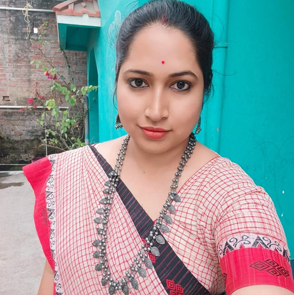 বন্দনা ঘোষ-র কবিতাগুচ্ছ বন্দনা ঘোষ-র কবিতাগুচ্ছ