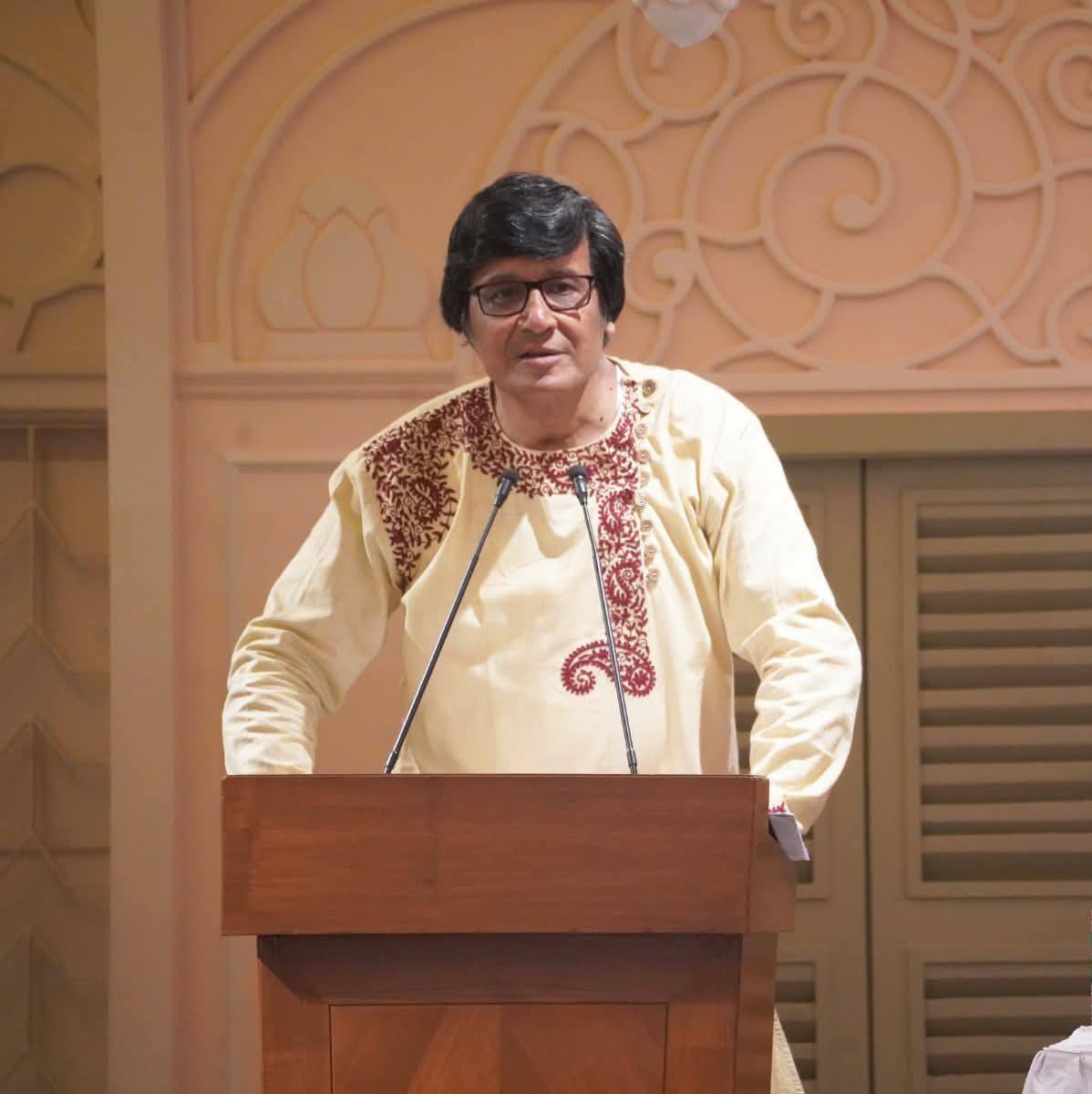 চিন্ময় গুহ-র কবিতা