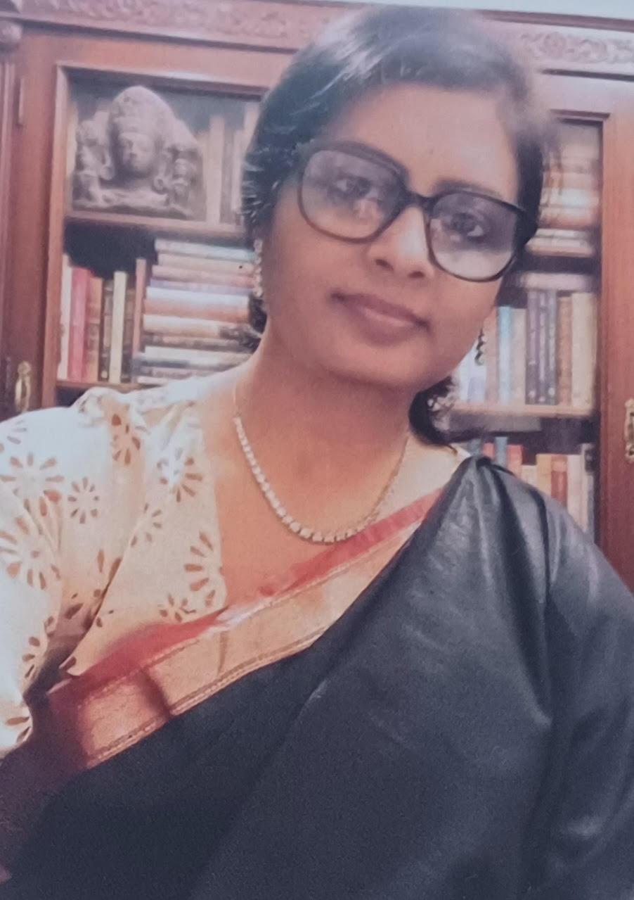 রাজ সিংহাসন       চিরশ্রী দেবনাথ