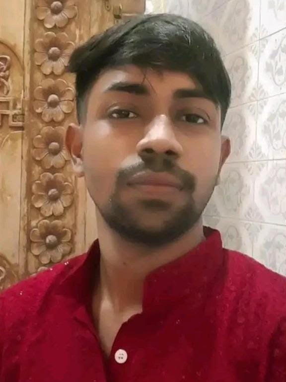 গুচ্ছ কবিতা – অয়ন দে