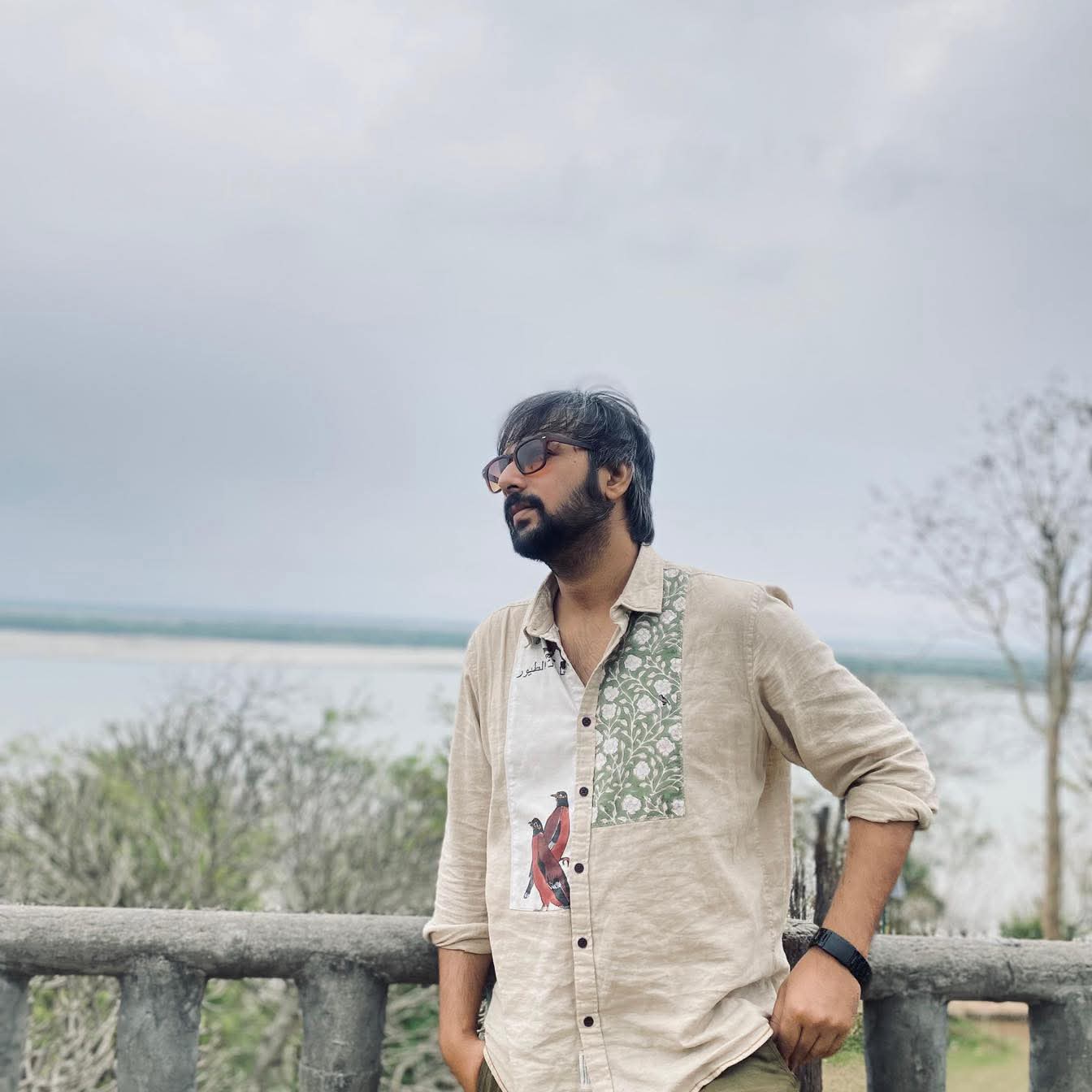 তরশু <br /> সম্বিত বসু