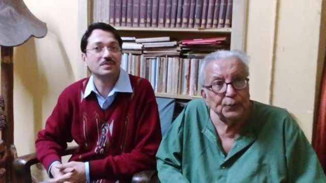 অলোকরঞ্জন দাশগুপ্তের কবিতা : শুশ্রূষা আর পরিচর্যার জগৎ <br />  রজতকান্তি সিংহচৌধুরী